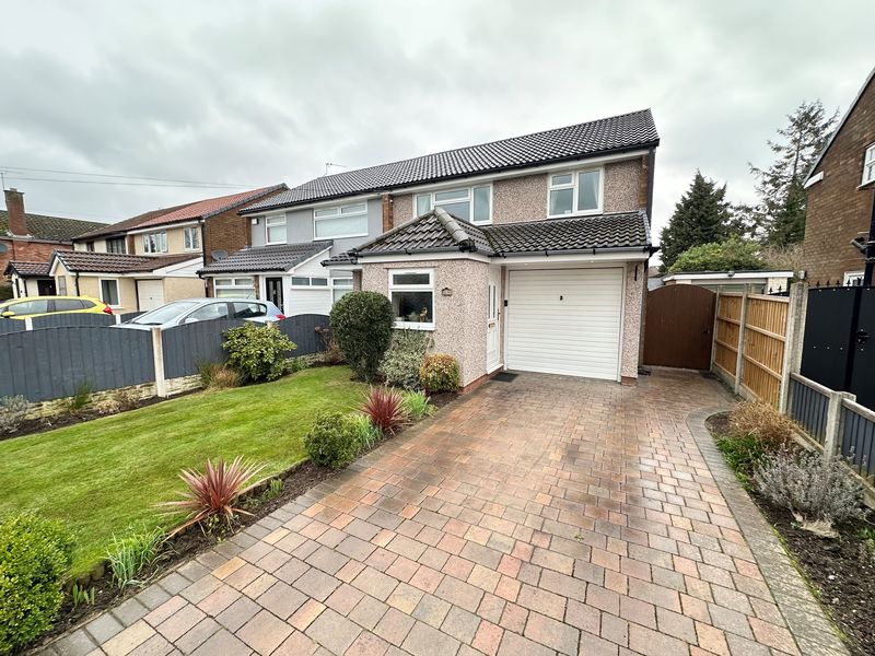 Ascot Drive Great Sutton